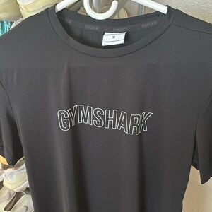 MENS GYMSHARK ATHLETIC WORKOUT TSHIRT